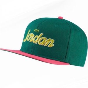 Nike Jordan 🦄Jumpman SnapBack Flat Bill Pink Gree